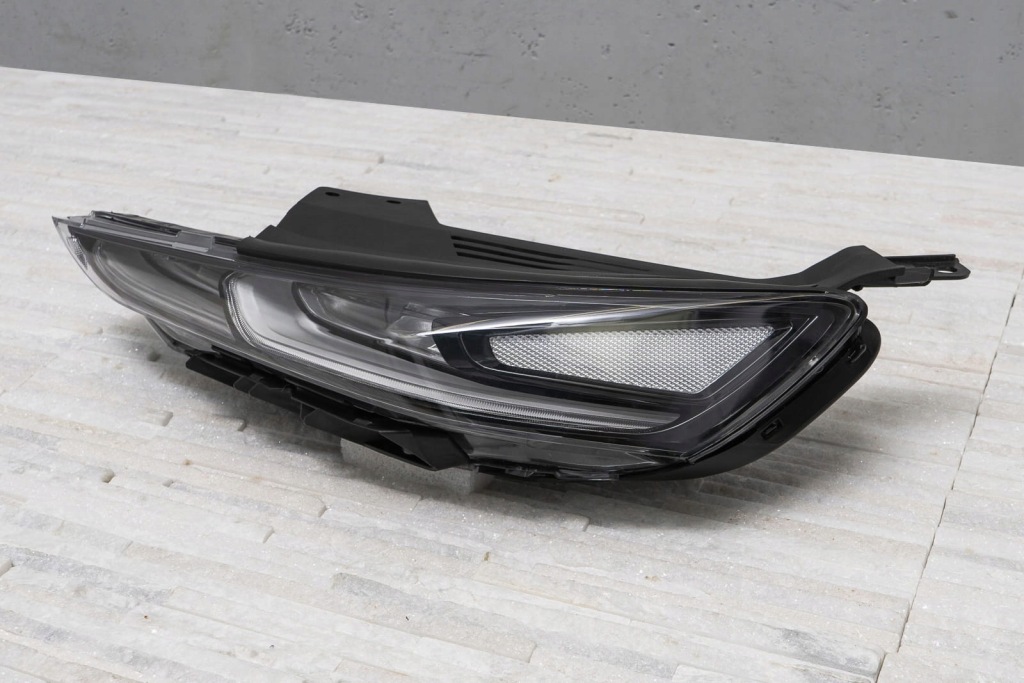 Hyundai santa fe tm 18-20 фара до рух dziennej drl led ліва 92207s1000 Ціна