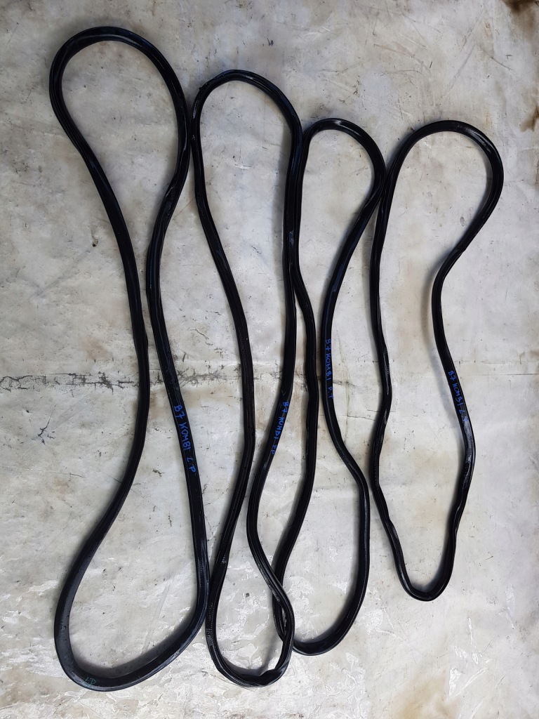 фото №1, Прокладка двері passat b7 kombi