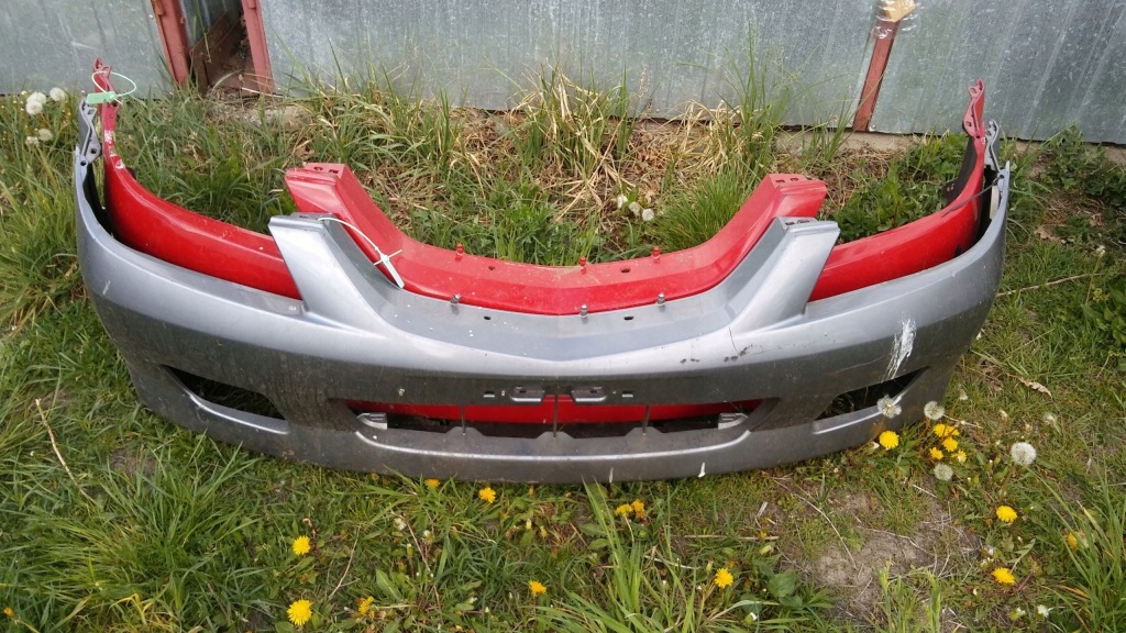 Купить Mazda 323 2000 2001 2002 2003 бампер передний