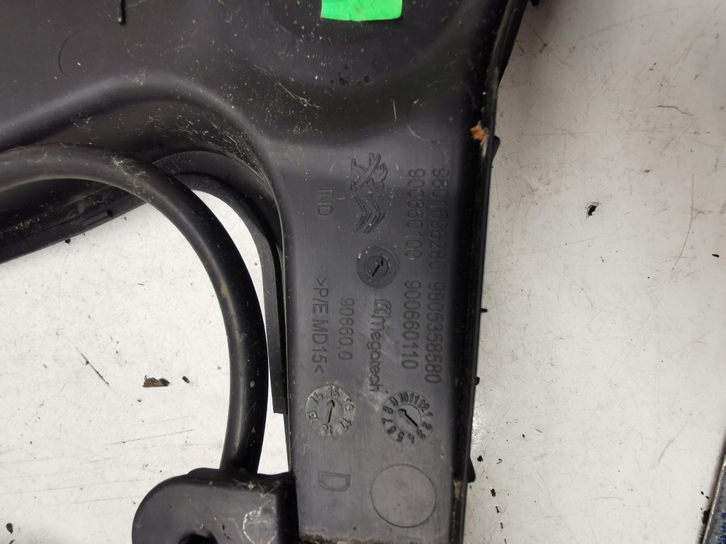 фото №3, Citroen c4 cactus жабо правое europa 15 r