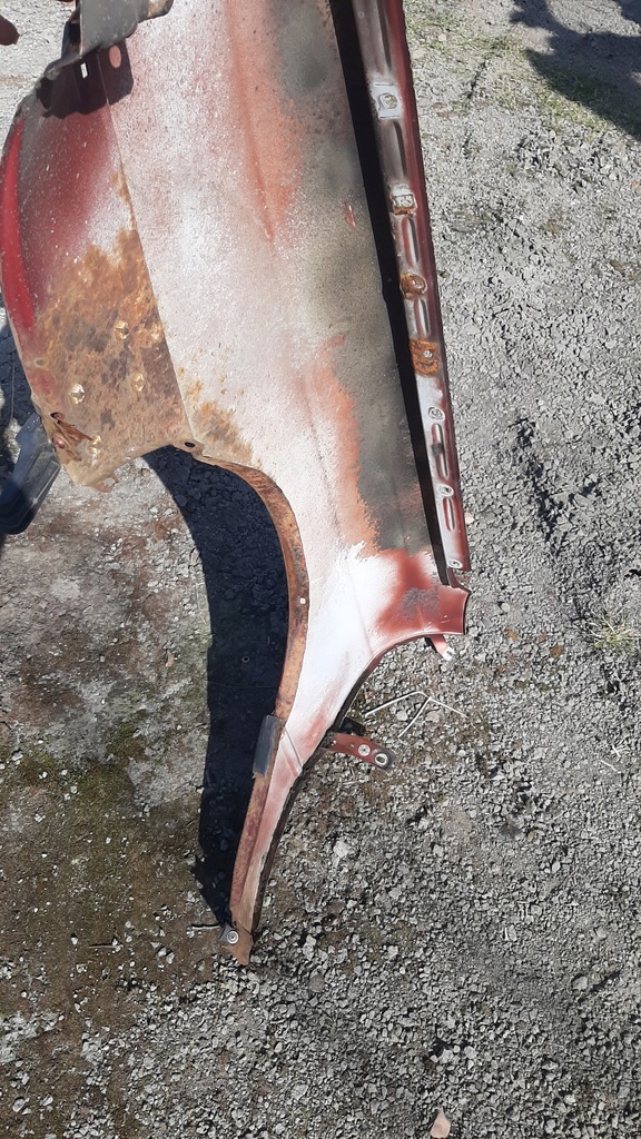 фото №9, Крыло правый audi 80 b4