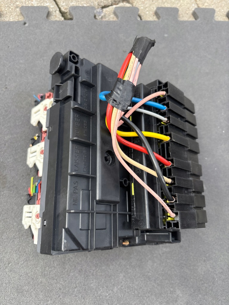 фото №2, Peugeot citroen 9807028780 r04 модуль коробка bsm