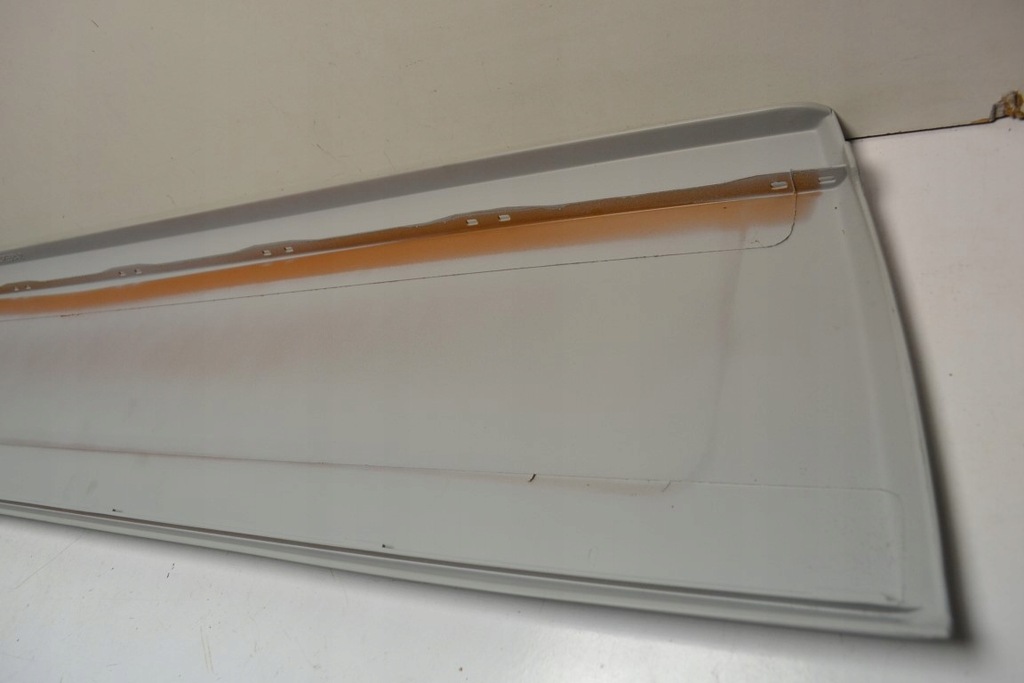 фото №6, Mercedes w201 190 молдинг дверь правая перед