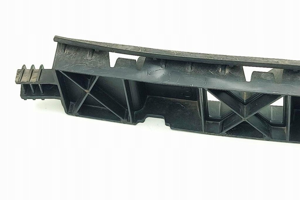 Левый направляющая заднего бампера audi a6 4f2, c6 4k5807458 2.0l бензиновый 2021 в Украине