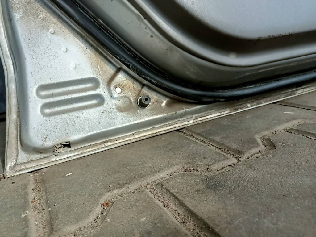 фото №9, Двері лівий перед mazda premacy 1 22v