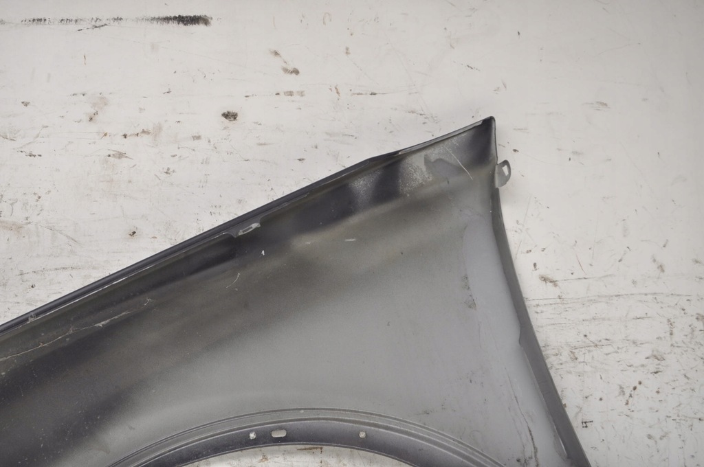 фото №6, Volvo c30 крила правий перед передній