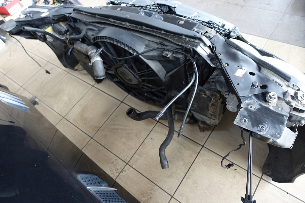 фото №8, Mercedesr230 sl500 sl перед капот бампер 197 pas передний усилитель