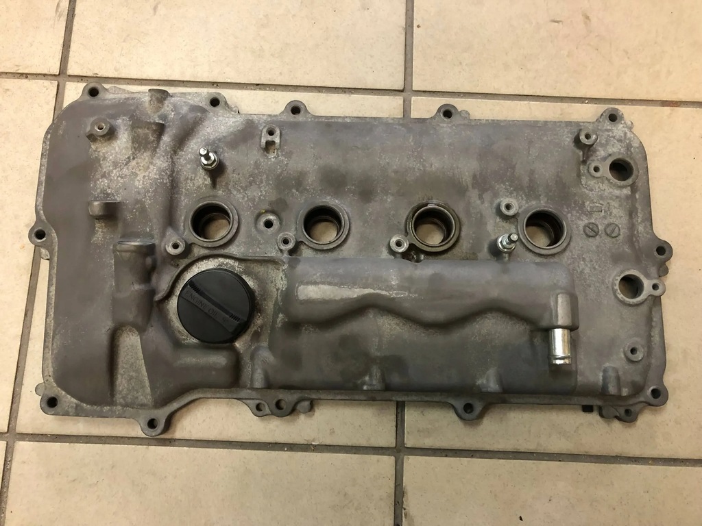 фото №1, Кришка клапанів rav4 avensis 2.0 vvti 3zr-fae