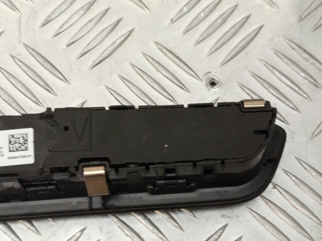 фото №12, Bmw g20 g21 g26 g42 g80 g82 панель перемикач керування радіо 5a47c61