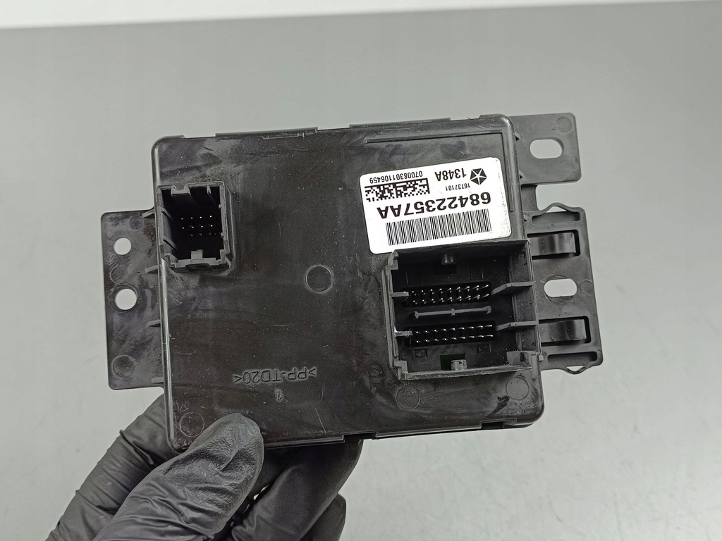 фото №1, 2019 jeep compass блоки управления 68422357aa