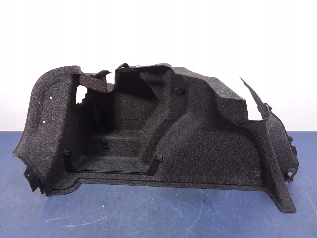 фото №1, Vw jetta vi обивка обшивка багажника левый