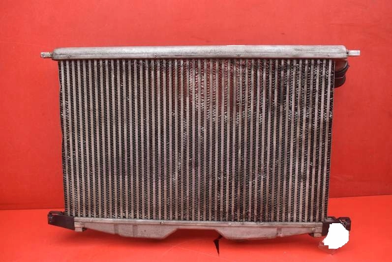 Радиатор интеркулер 9688473580 citroen c5 2 x7 3 3.0 hdi 240 km 08-17 Цена