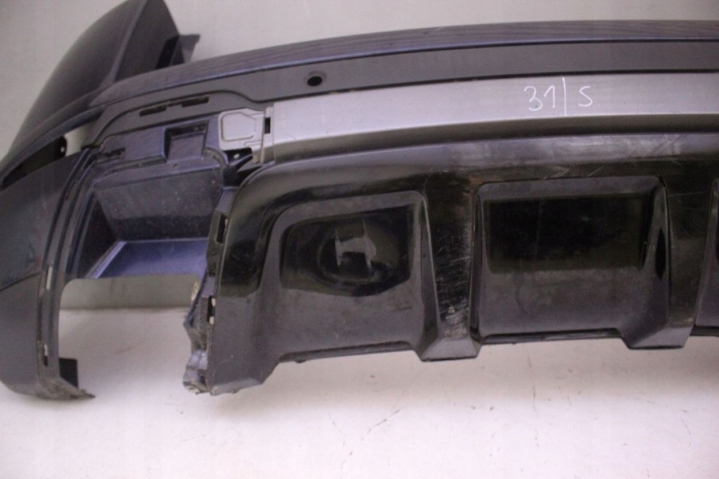 Бампер задний  range rover evoque Оригинал