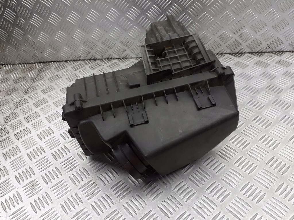 Купить Корпус фильтра воздуха citroen c5 iii 2.0 hdi 9644910780