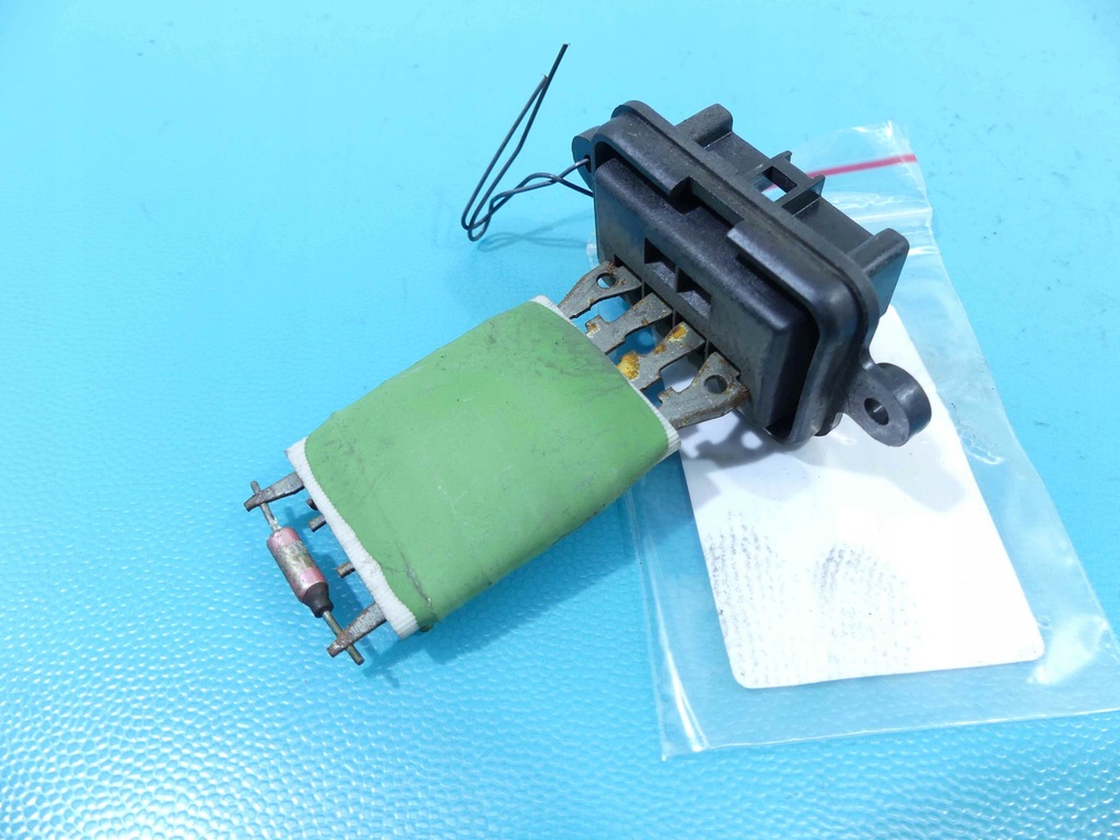 фото №1, Резистор резистор peugeot 301