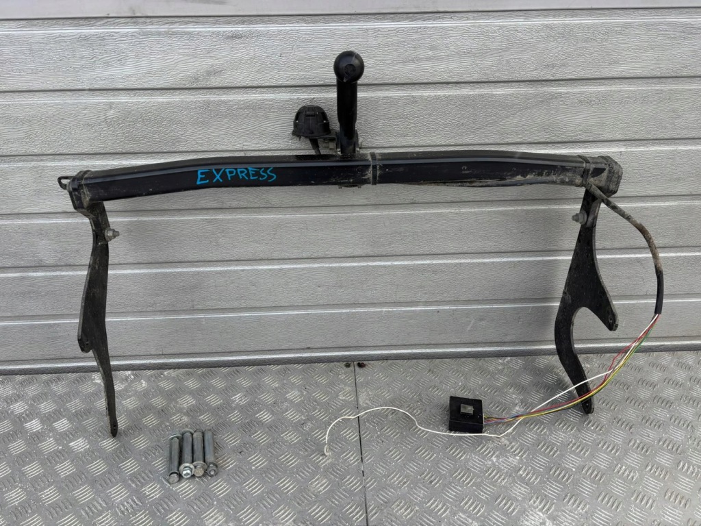 фото №1, Renault express ii hak буксировочный 21-