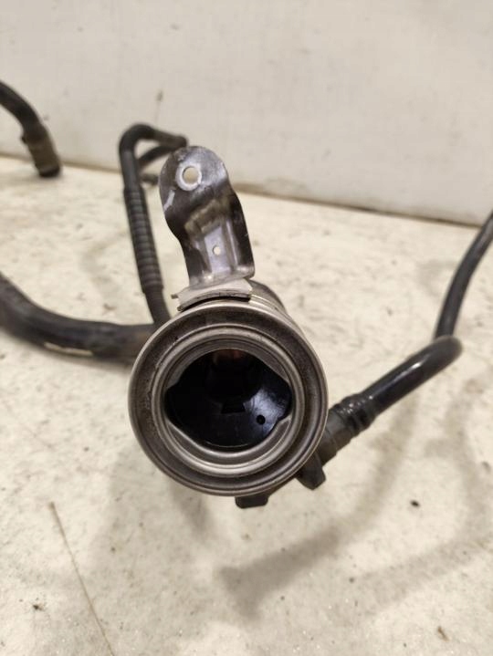 Заливна горловина, бак пального bmw 7 2016 7356525 Зі Шроту