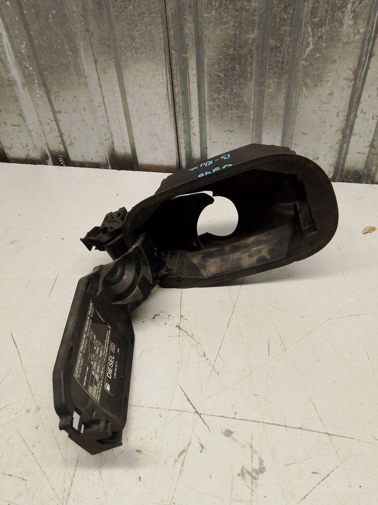 фото №1, Mercedes w246 b klasa кришка заливної пального a2466300067