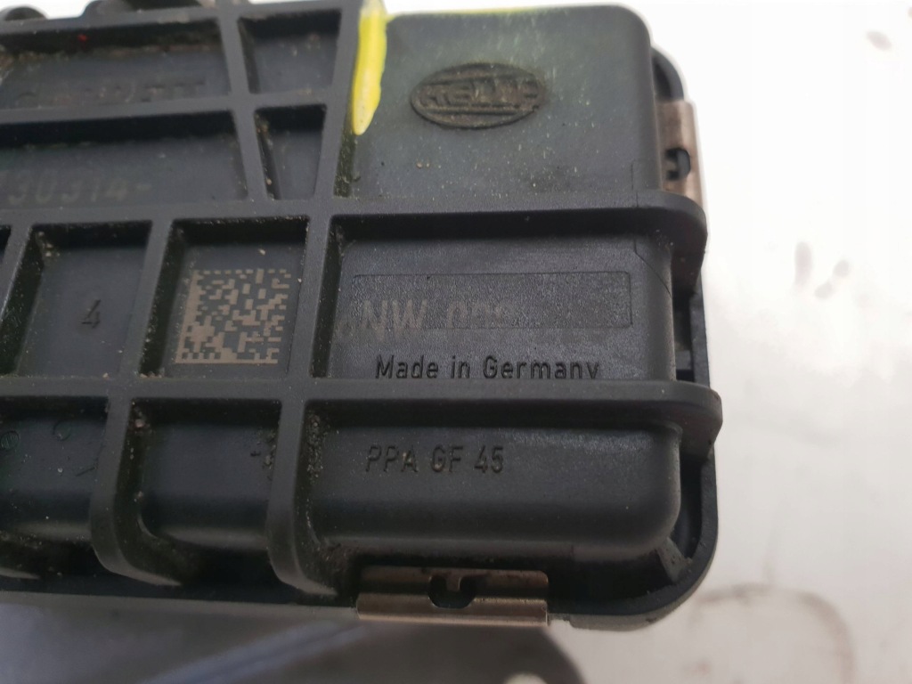 Регулятор коллектор впускной bmw 7 e65 e66 730314 с Разборки