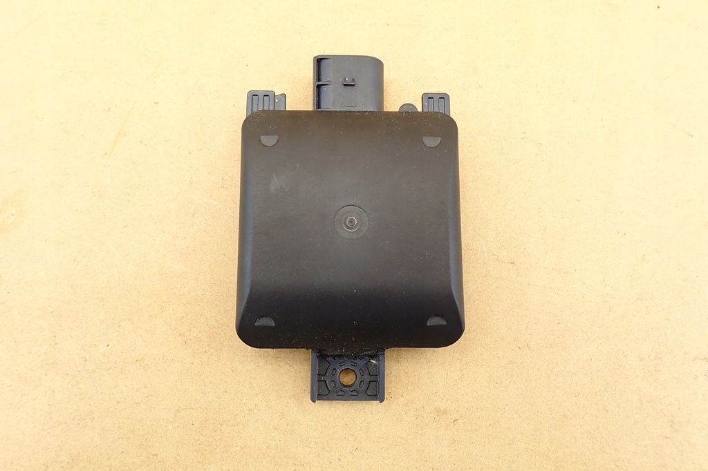 фото №2, Suzuki swift vii mk9 радар асистент поперечина руху 3f500-70t01 2024- oem