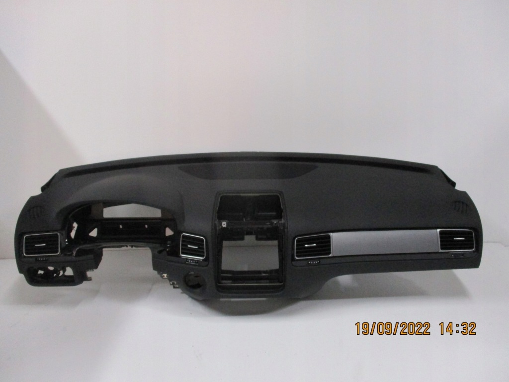 фото №1, Консоль pulpit панель приладів vw touareg 7p0 uszk