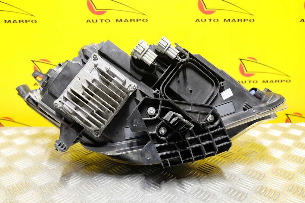 фото №14, Infiniti qx30 q30 2015- фара лампа обычная линзованная с led l usa