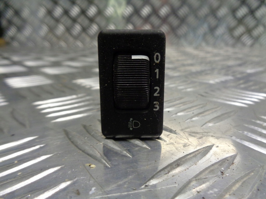 фото №1, Панель регулювання світла nissan x-trail t30