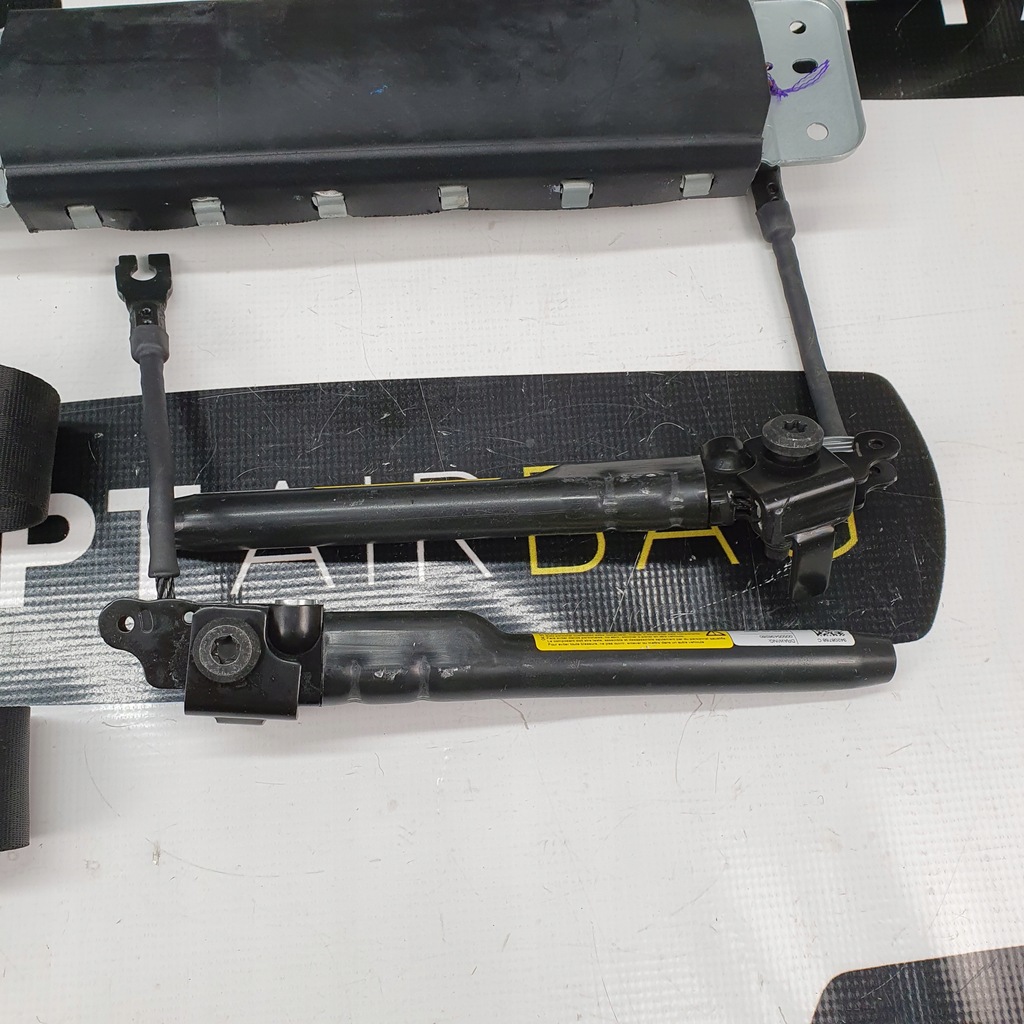 фото №11, Alfa romeo stelvio приборная панель приборная панель консоль подушка безопасности stare возврат beż dół