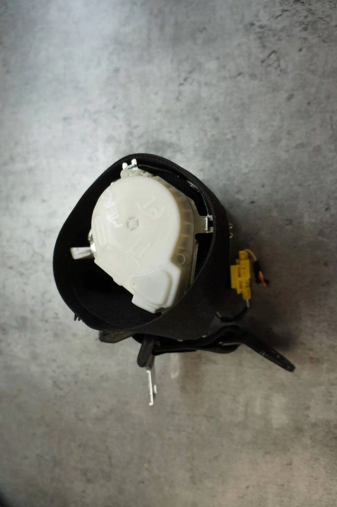 фото №2, Pas безпеки правий задня mercedes w251 r