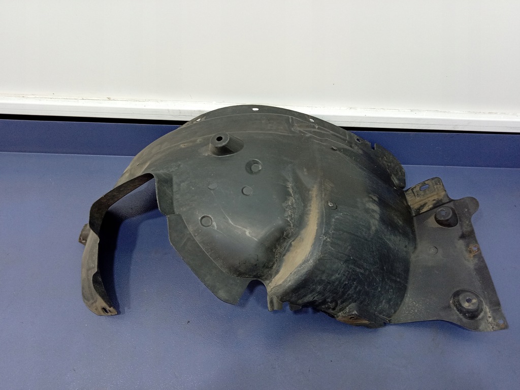 фото №4, Bmw x1 e84 подкрылок перед правое часть задняя