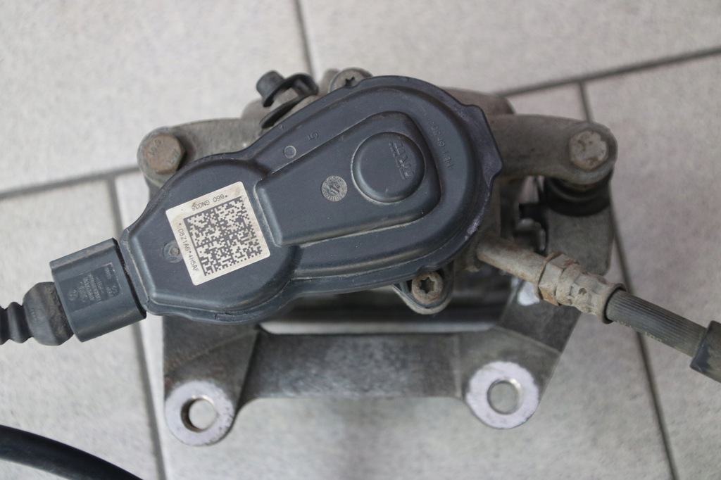 фото №6, Audi a8 d4 4h супорт гальмівний лівий задня задній