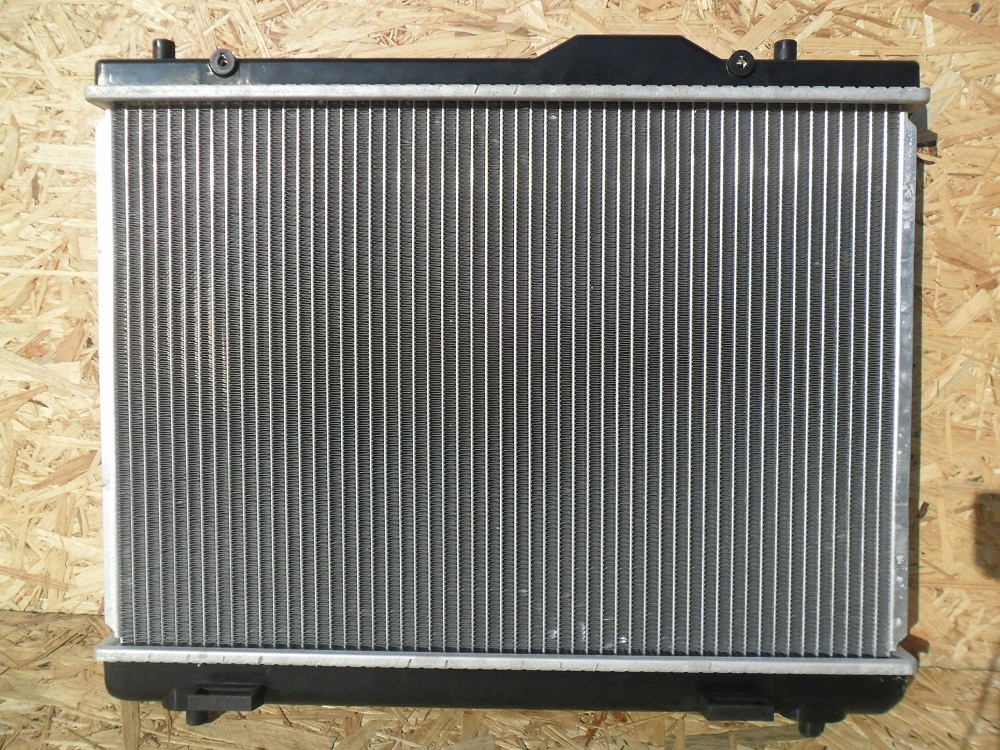 фото №8, Suzuki swift 2005 2006 2007 2008 радиатор wody