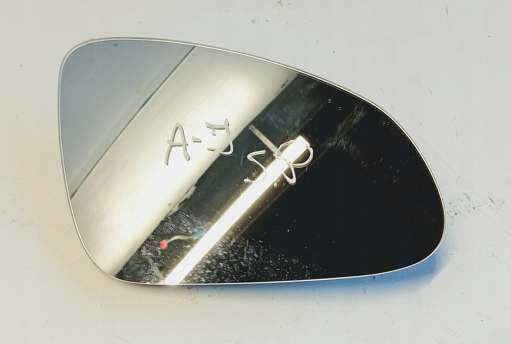 фото №1, Вкладиш дзеркало правий opel astra j