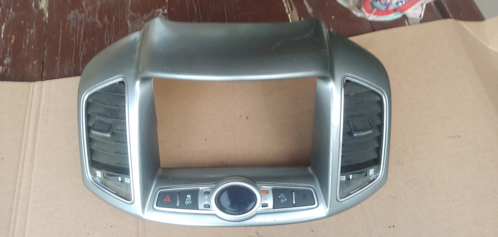 фото №1, Chevrolet captiva 2.2 lift рамка средняя консоли