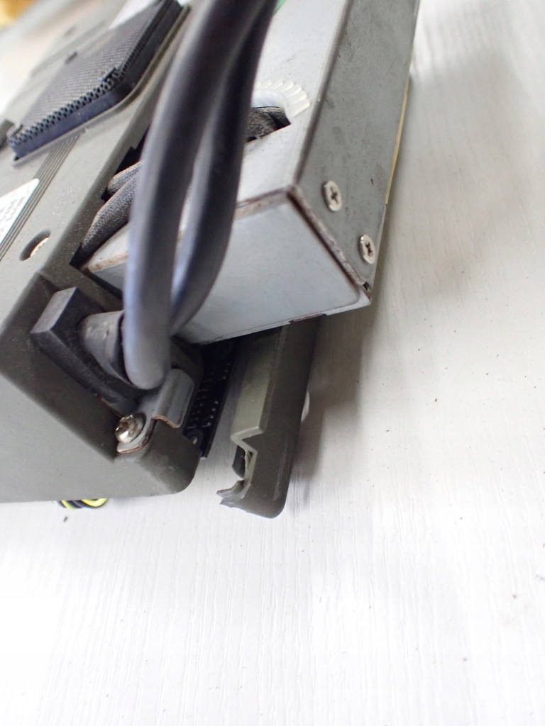 фото №12, Mercedes w221 екран монітор сидіння пошкоджений