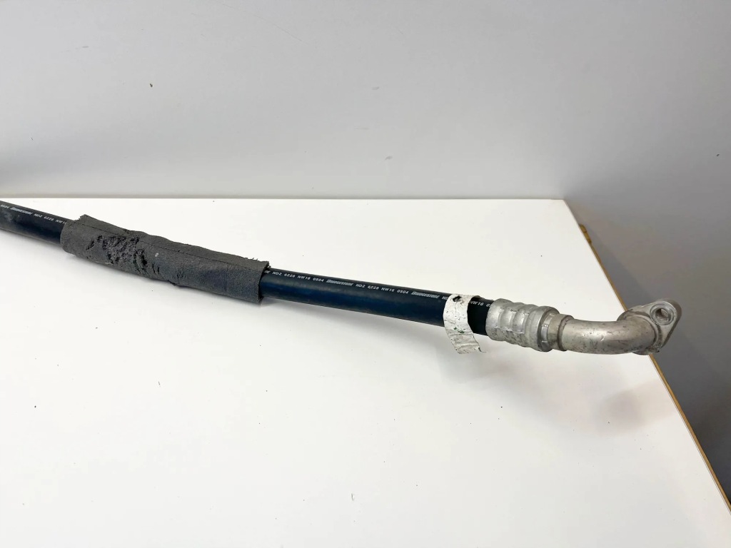 Трубки кондиционера mercedes-benz sl r230 a2308300115 33883637 3.7l 180kw Киев