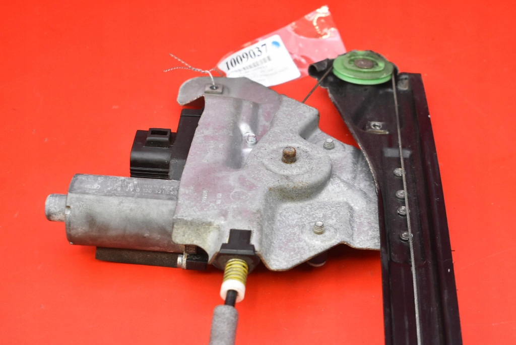 Подъемник стекло левый задний  0130821545 jaguar xj x358 рестайлинг  07-09 Оригинал