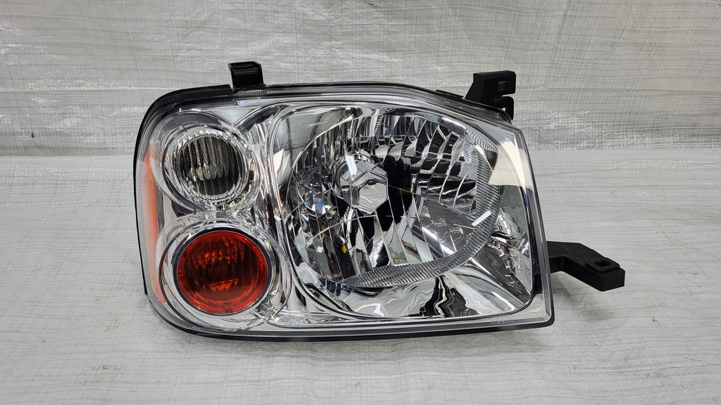 фото №1, -фара лампа перед передня права nissan navara d22 pick-up