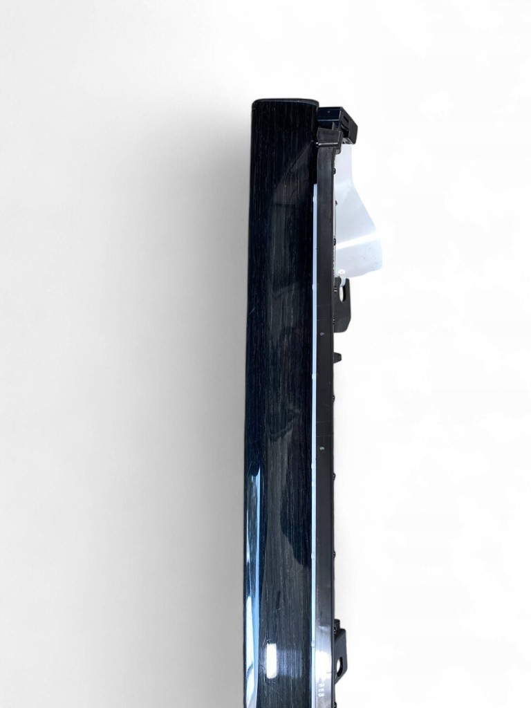 фото №5, Audi q8 рамка бардачка панели приборной панели