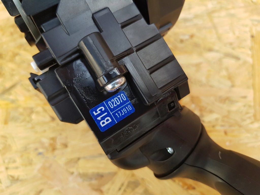 фото №9, Рычаг лента датчик kąta поворота corolla e21