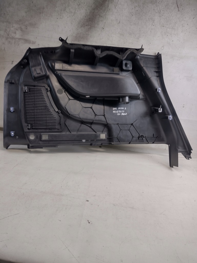 фото №14, Правый обшивка багажника opel zafira b 13131324 rh