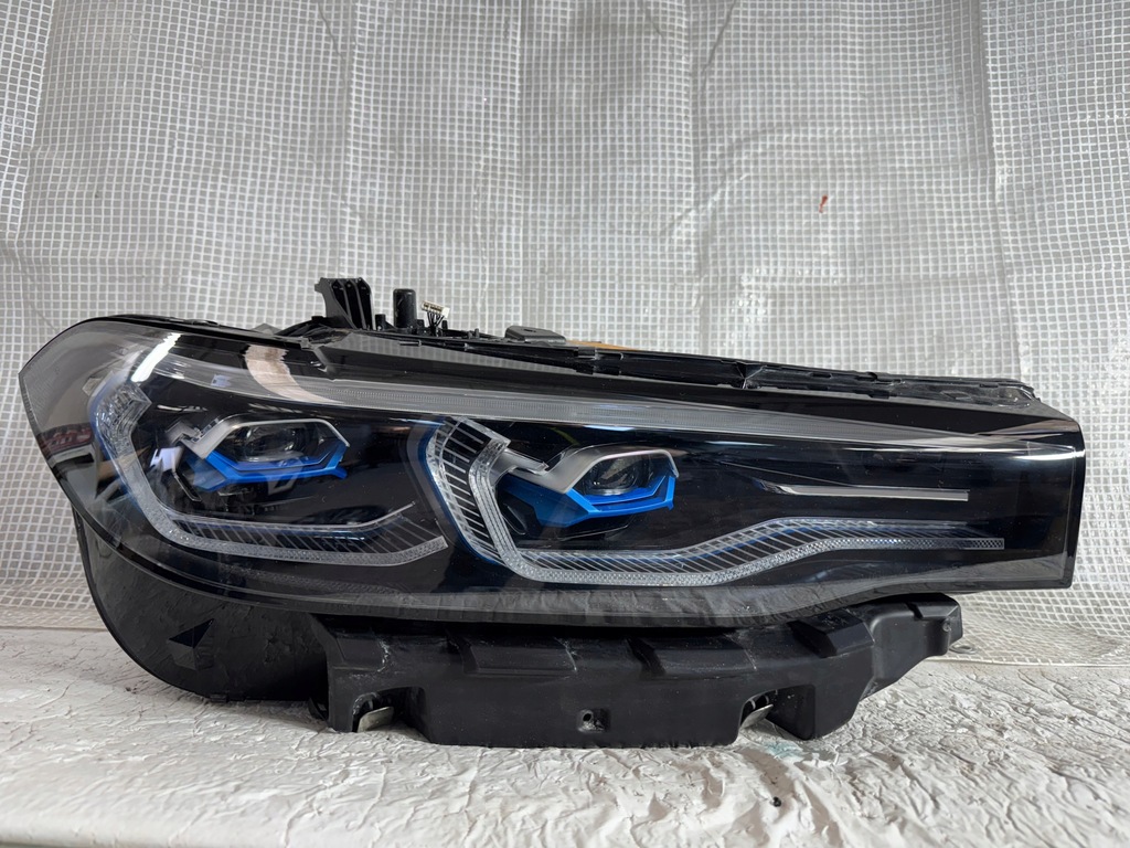 фото №1, Bmw x7 g07 правая лампа передняя laser