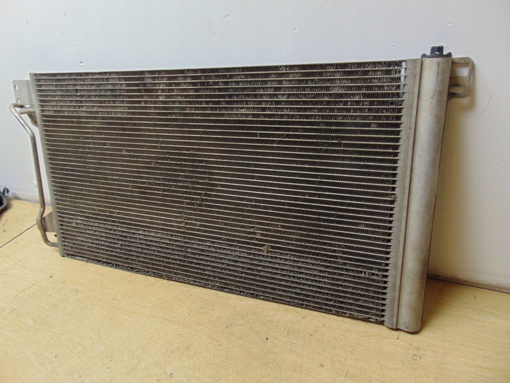 фото №11, Радиатор кондиционера vw transporter t5 2.5 tdi 7h0820411e