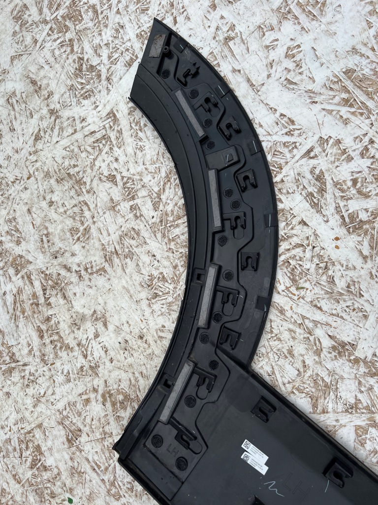 фото №8, Молдинг накладка дверь левый задняя mazda cx30