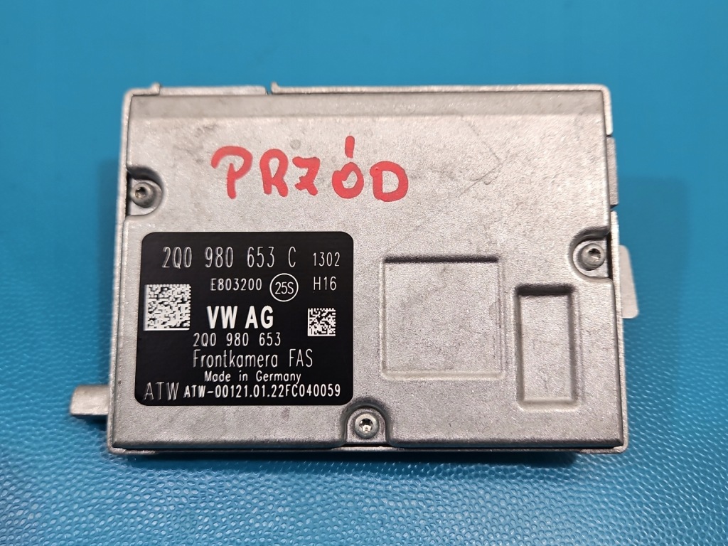 Камера перед радар skoda scala 2019- 2q0980653c Оригинал