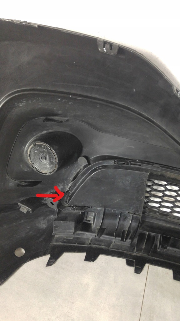 фото №15, Renault trafic iii бампер передній 620223380r