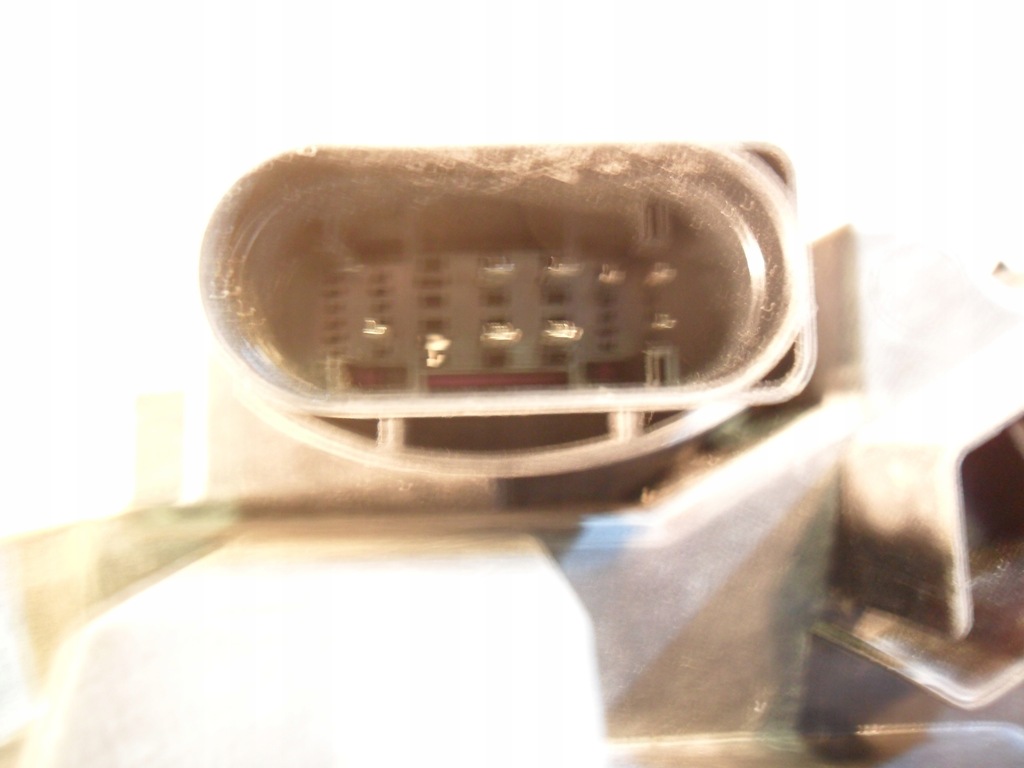 фото №16, Vw touran 15- лампа права перед full led