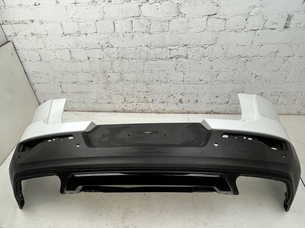 фото №10, 2020 volvo xc40 бампер задній