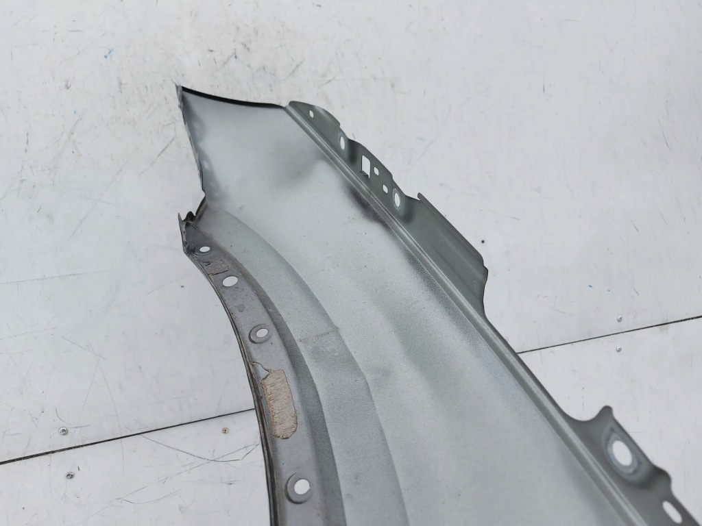 Audi q5 2 2 80a 17- правый  крыло  передний перед Цена