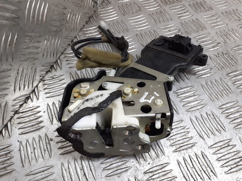 фото №2, Замок дверь центральный левый задняя mazda 2 1.2